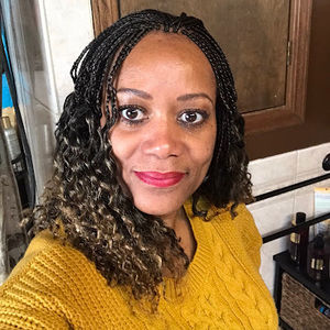 Meet your Posher, Emma